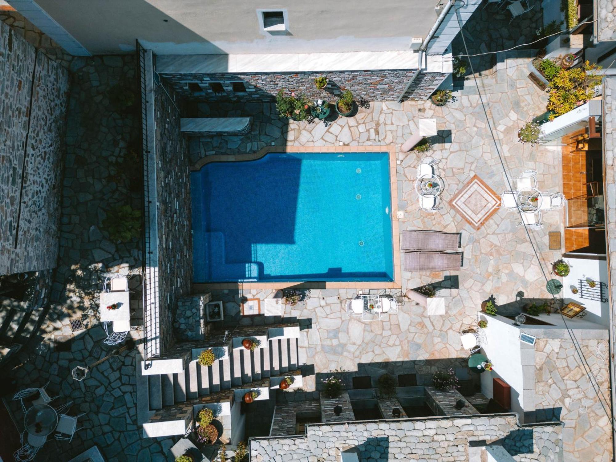Portaria Pool Gem - Palladio Stone Havens Exterior photo